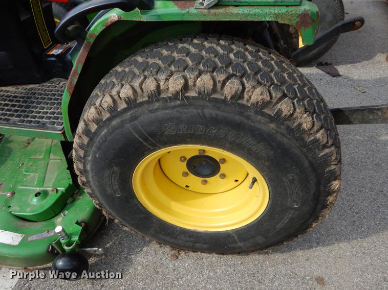 image for item EU9114 John Deere 4100 tractor