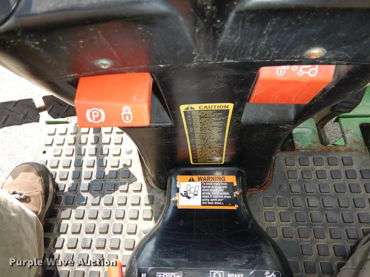 image for item EU9114 John Deere 4100 tractor