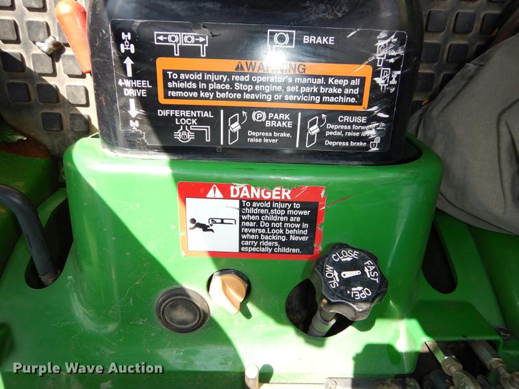 image for item EU9114 John Deere 4100 tractor