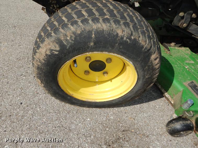 image for item EU9114 John Deere 4100 tractor