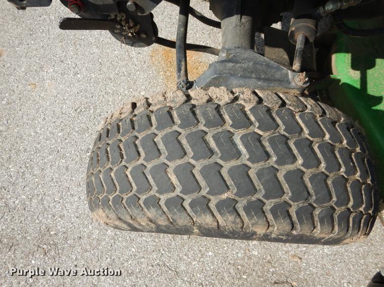 image for item EU9114 John Deere 4100 tractor