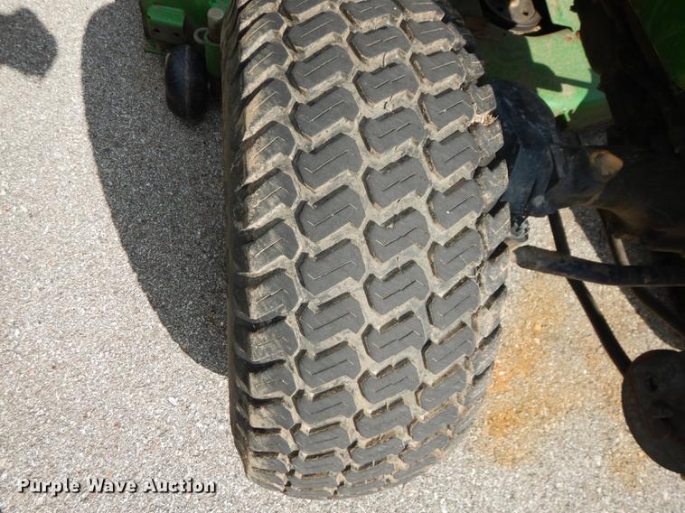 image for item EU9114 John Deere 4100 tractor