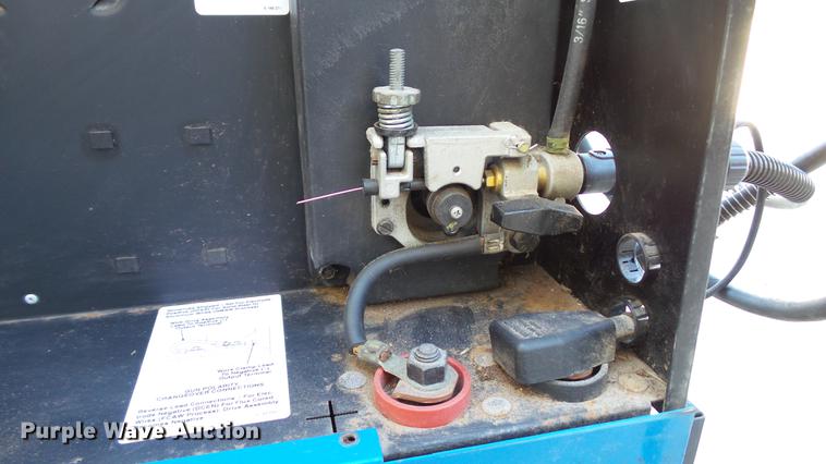image for item EV9506 Miller Millermatic 185 wire welder
