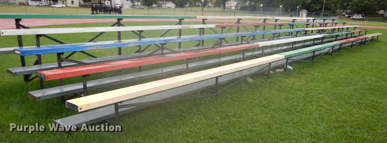 image for item FC9469 (4) steel bleachers