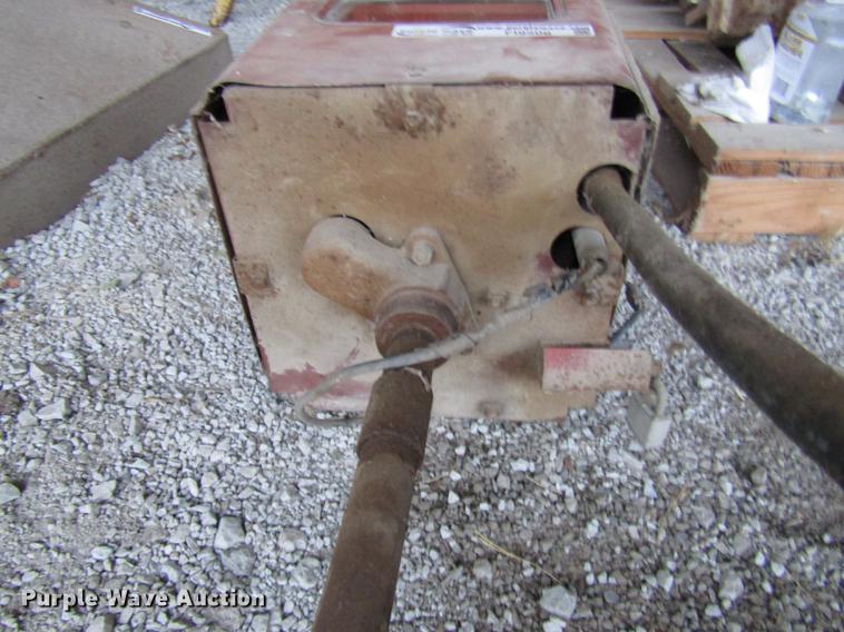 image for item FI9506 Fuel pump and gauge