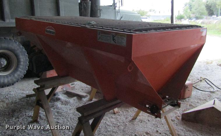 image for item FI9508 Henderson spreader