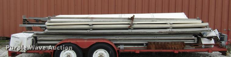 image for item FI9517 (5) garage doors