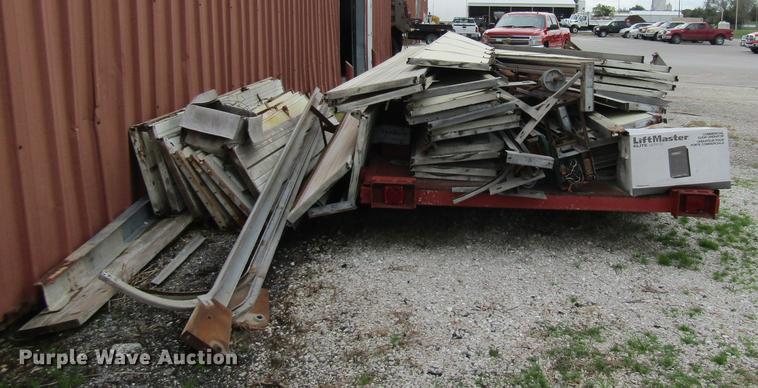 image for item FI9517 (5) garage doors