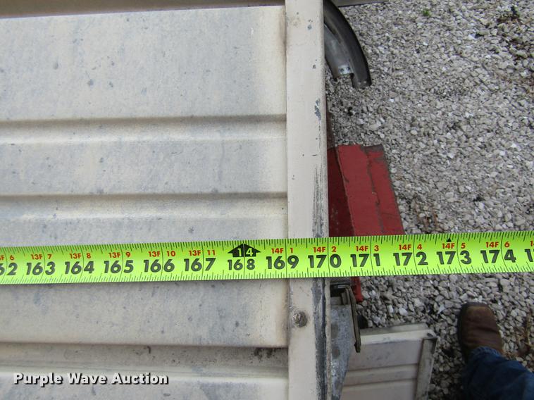 image for item FI9517 (5) garage doors