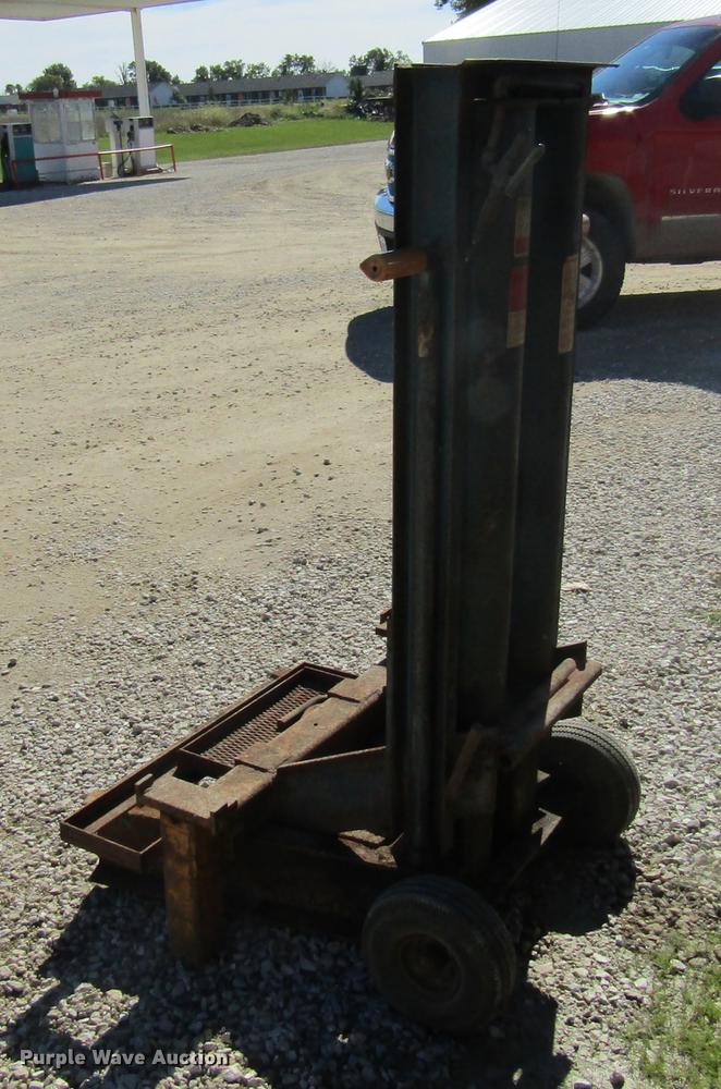 image for item FI9518 Walker air jack