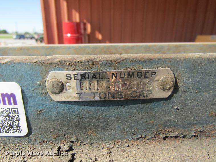 image for item FI9518 Walker air jack