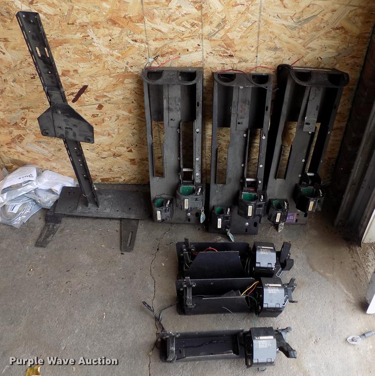 image for item FQ9044 (7) magnetic firearm locks