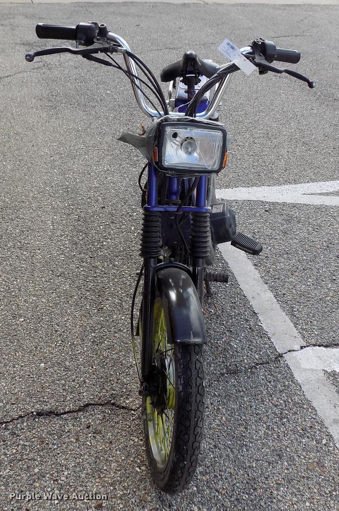 image for item FQ9045 USA TRF gas powered bicycle