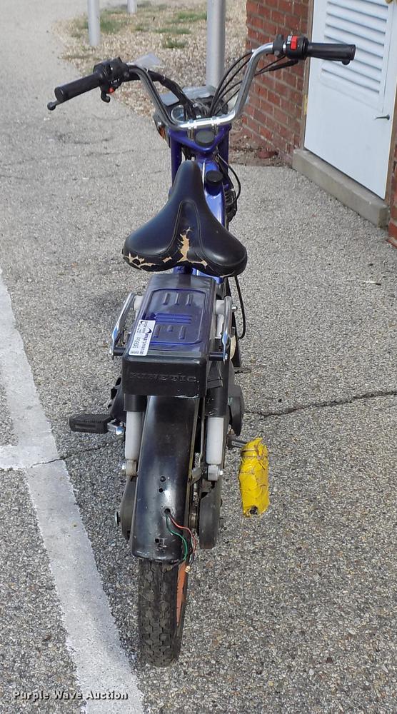 image for item FQ9045 USA TRF gas powered bicycle