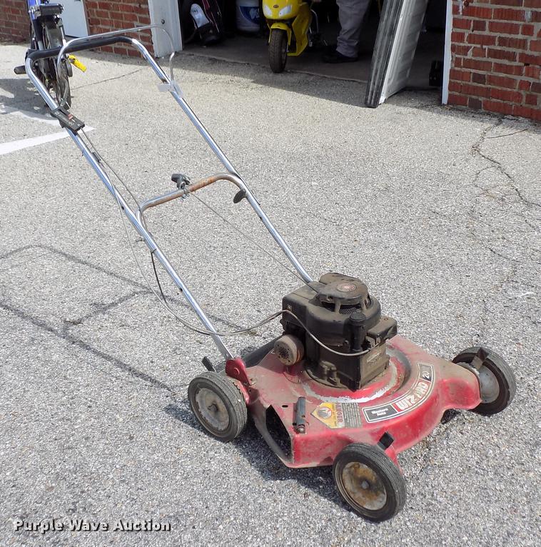 image for item FQ9045 USA TRF gas powered bicycle