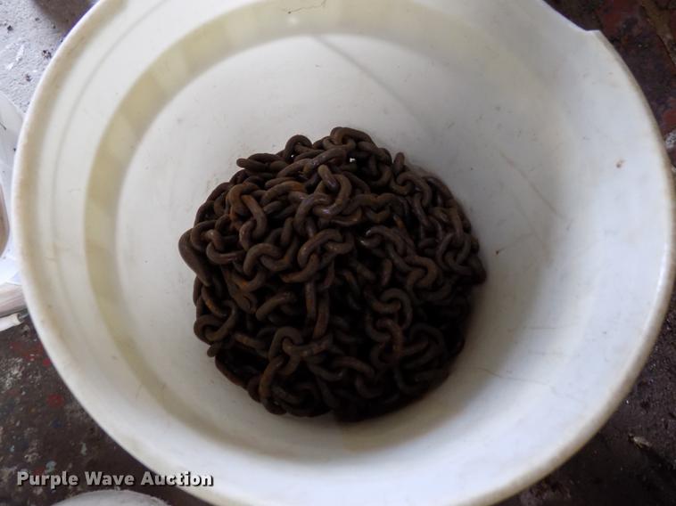 image for item FQ9047 (3) 17" wheels