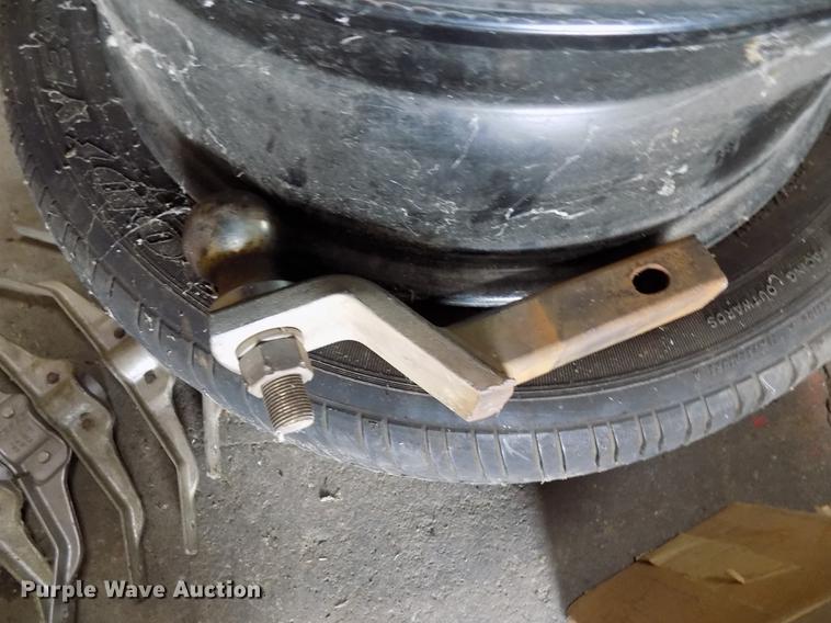 image for item FQ9047 (3) 17" wheels