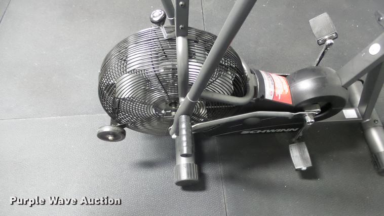 image for item FQ9423 Schwinn exercise equipment