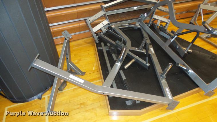 image for item FQ9459 Hammer Strength Ground Base jammer