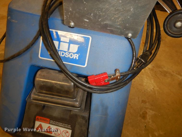 image for item FS9263 Floor cleaning equipment