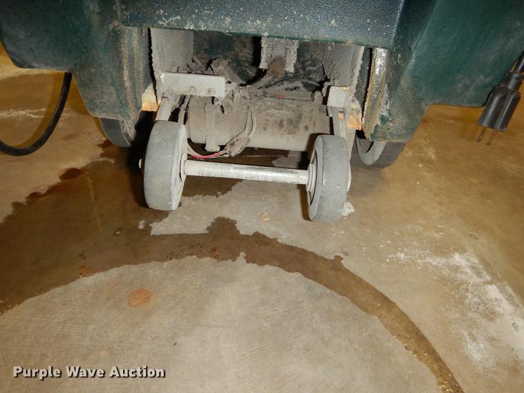 image for item FS9263 Floor cleaning equipment