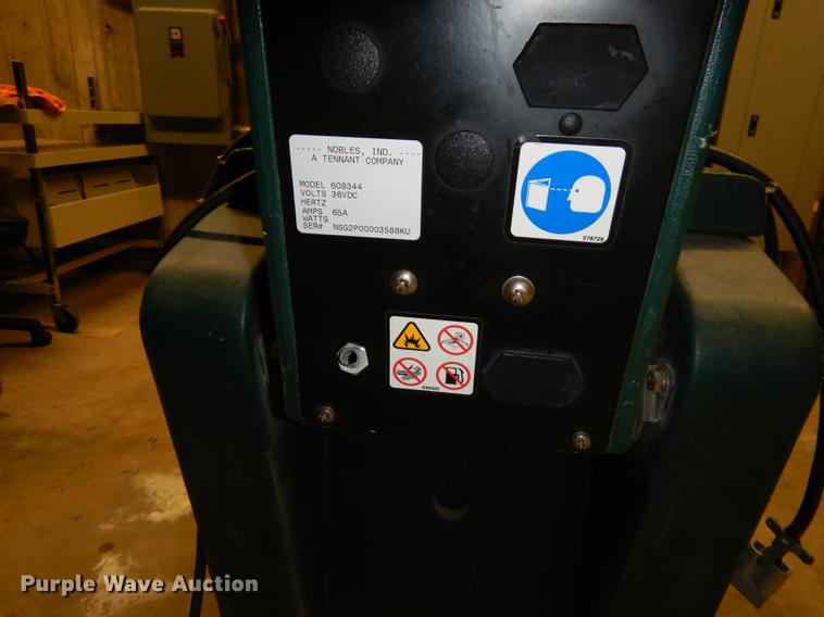 image for item FS9263 Floor cleaning equipment