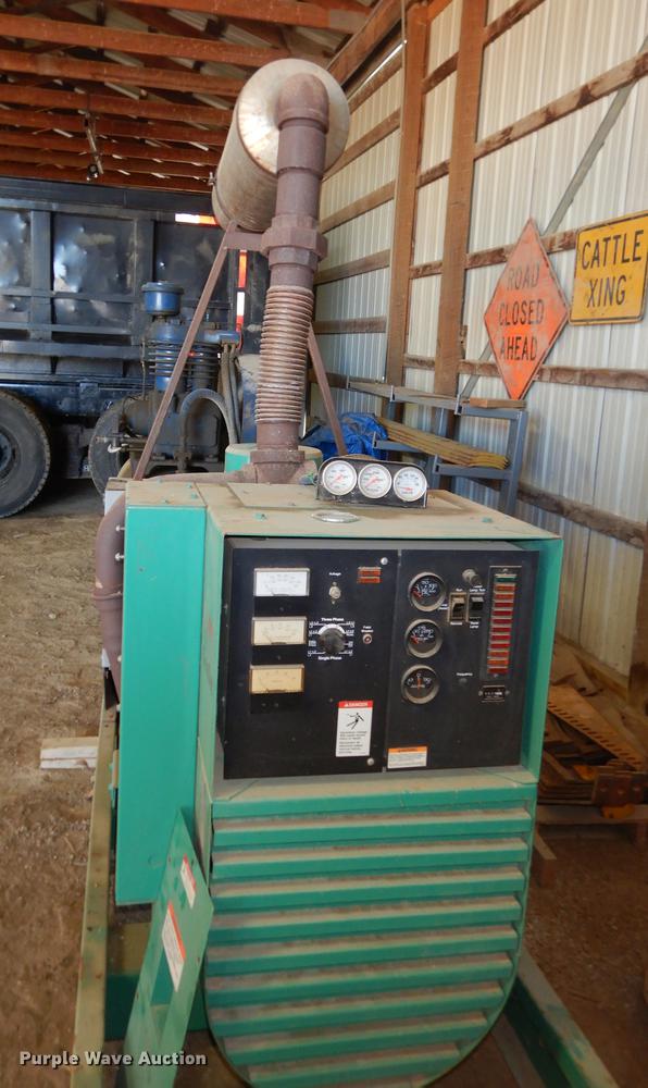 image for item FS9292 Onan 60 generator