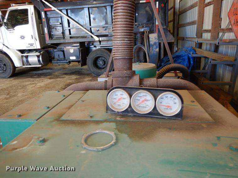 image for item FS9292 Onan 60 generator