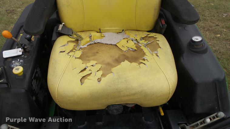 image for item AM9094 John Deere Z950R ZTR lawn mower