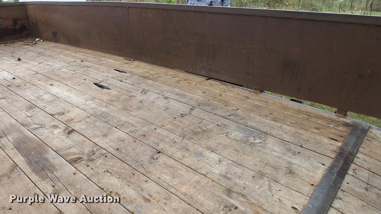 image for item AM9095 2014 PJ utility trailer