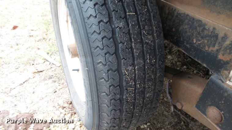 image for item AM9095 2014 PJ utility trailer