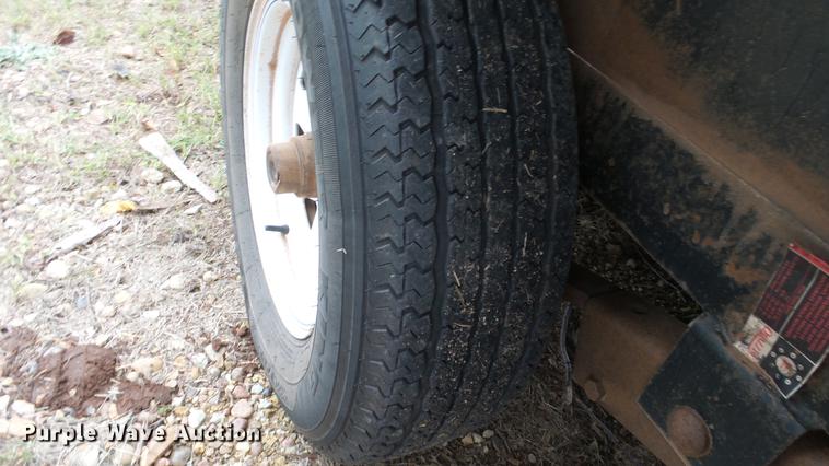 image for item AM9095 2014 PJ utility trailer