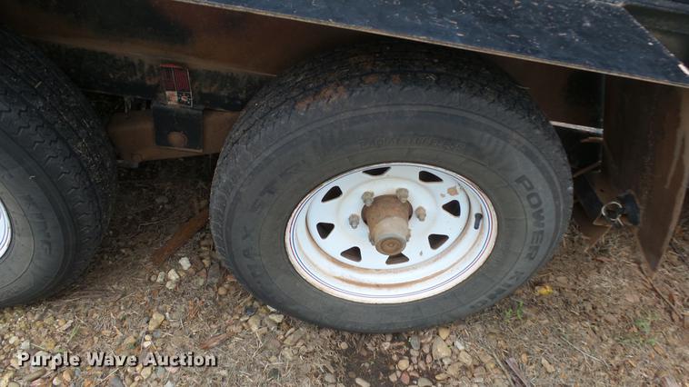 image for item AM9095 2014 PJ utility trailer