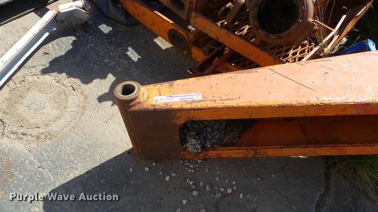 image for item AM9105 Lull telehandler parts