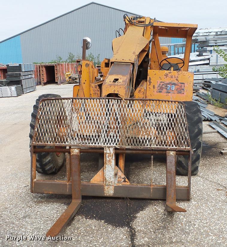 image for item AM9108 Lull 844 telehandler