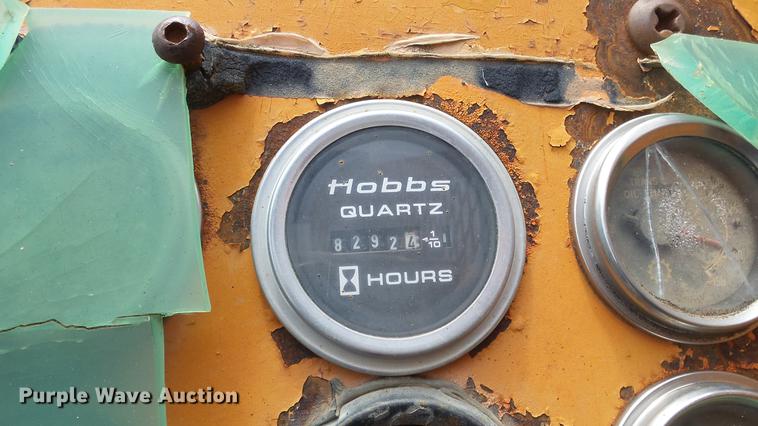 image for item AM9108 Lull 844 telehandler