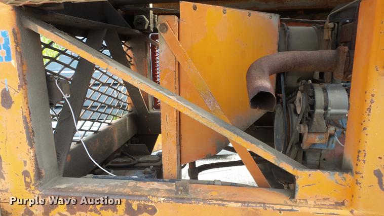 image for item AM9108 Lull 844 telehandler