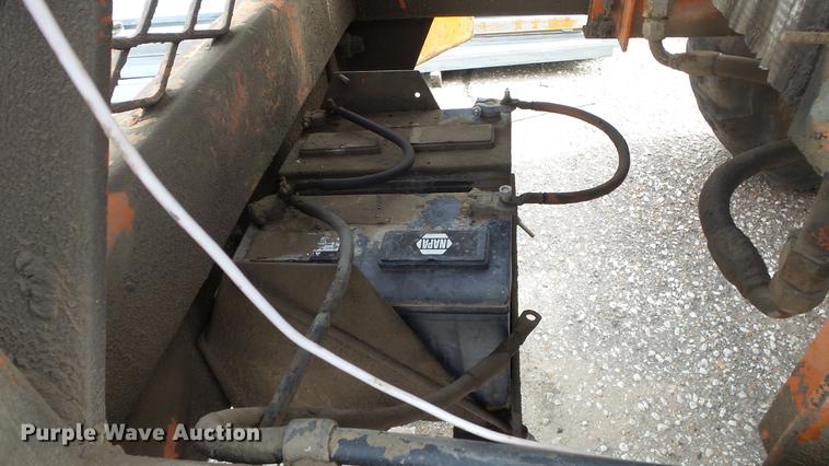 image for item AM9108 Lull 844 telehandler