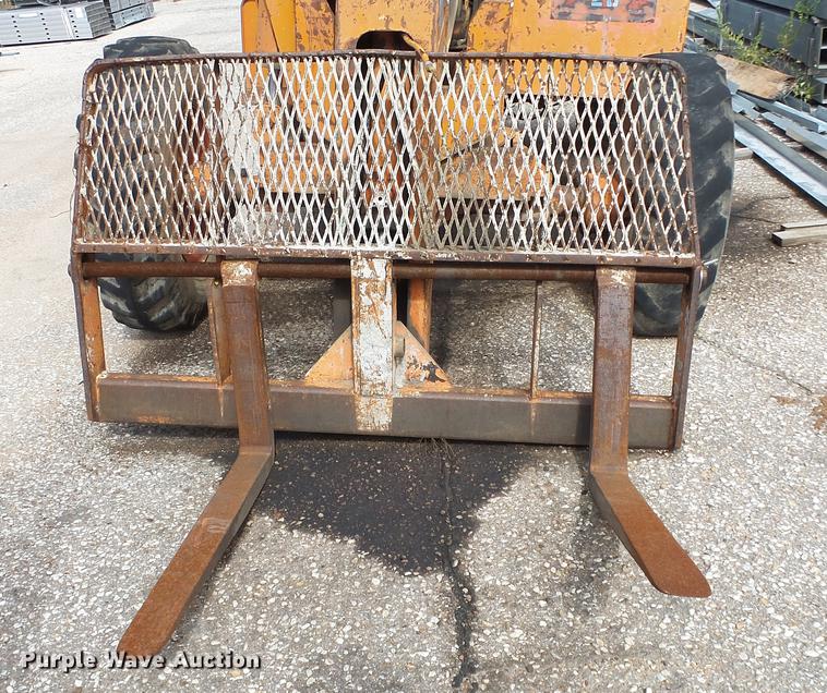 image for item AM9108 Lull 844 telehandler