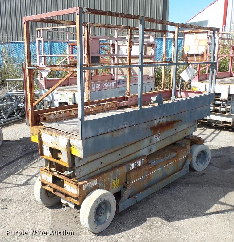 image for item AM9112 Mec 2034HT scissor lift