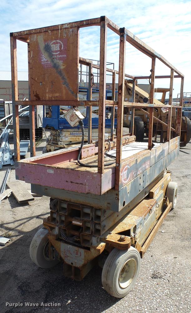 image for item AM9112 Mec 2034HT scissor lift