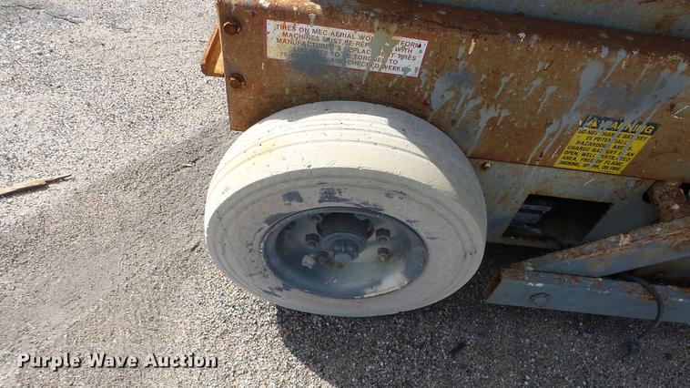 image for item AM9112 Mec 2034HT scissor lift