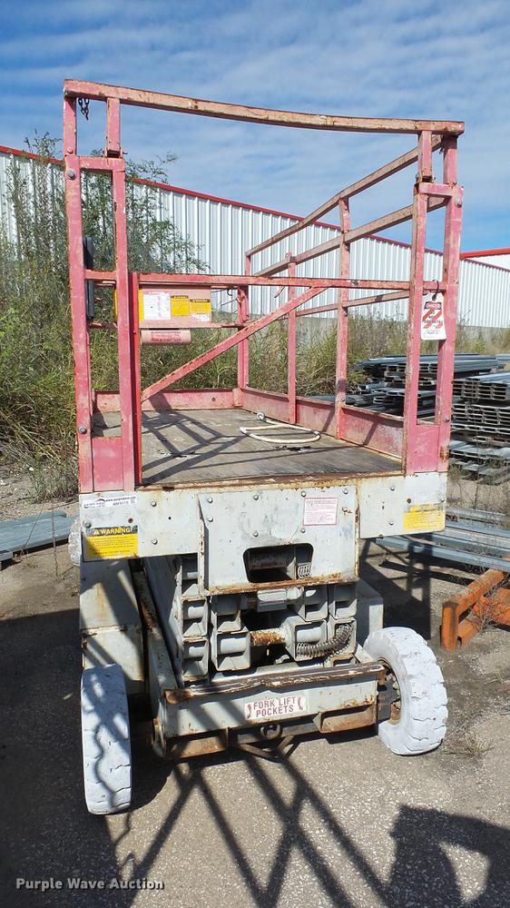 image for item AM9113 Mec 2548HT scissor lift