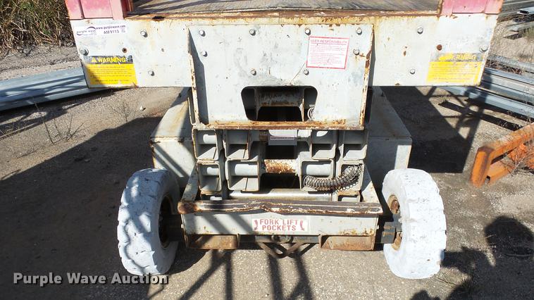 image for item AM9113 Mec 2548HT scissor lift