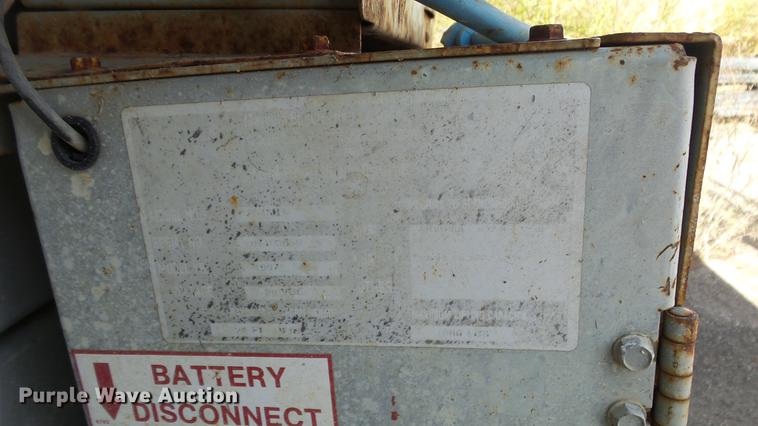 image for item AM9113 Mec 2548HT scissor lift