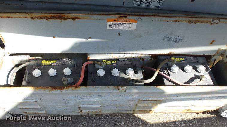 image for item AM9113 Mec 2548HT scissor lift