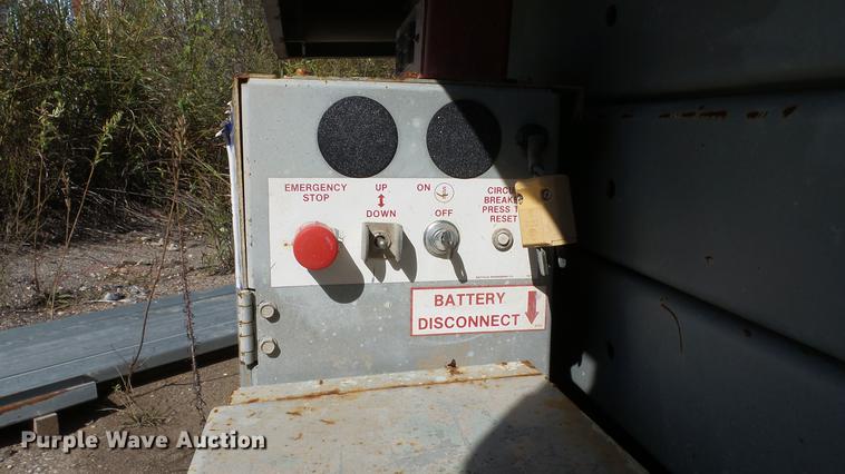 image for item AM9113 Mec 2548HT scissor lift