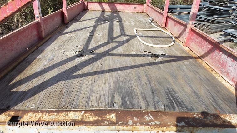 image for item AM9113 Mec 2548HT scissor lift