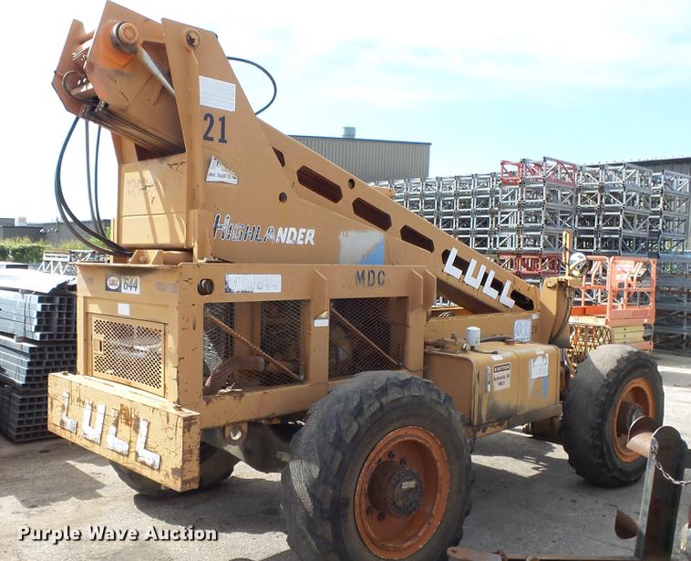 image for item AM9121 Lull 644 telehandler