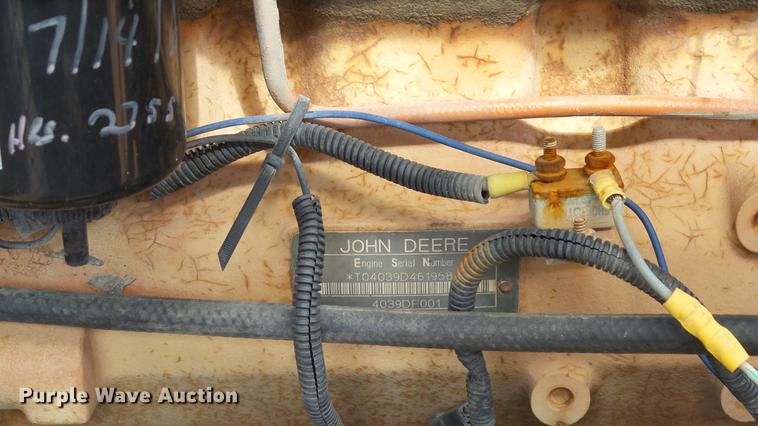 image for item AM9121 Lull 644 telehandler